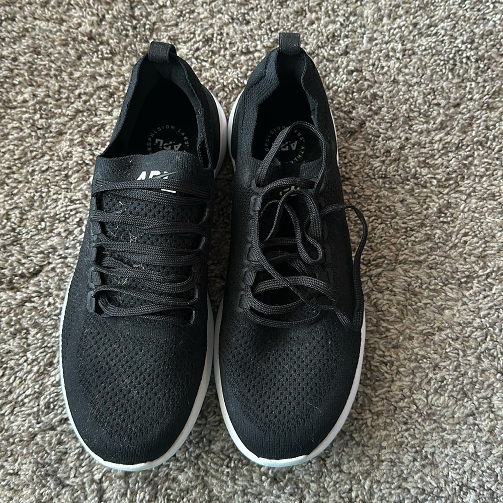 APL techloom breeze 8.5 women’s